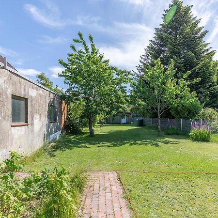 Bootshaus Villa Husum  Exterior photo